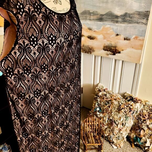 Connected Apparel Sleeveless Overlay Dress - Picture 11 of 15